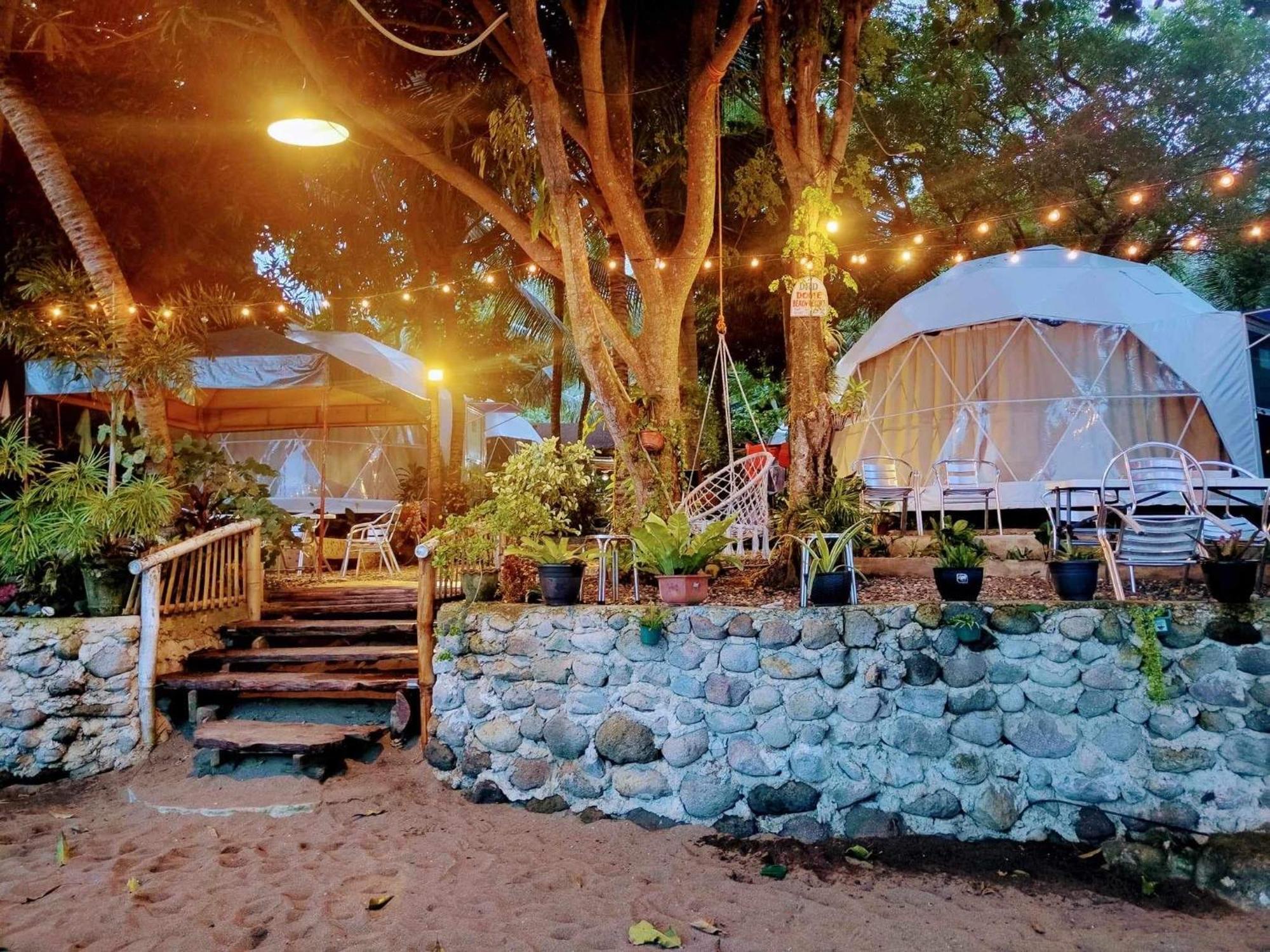 Glamping Dome Dauin Beach Resort Экстерьер фото
