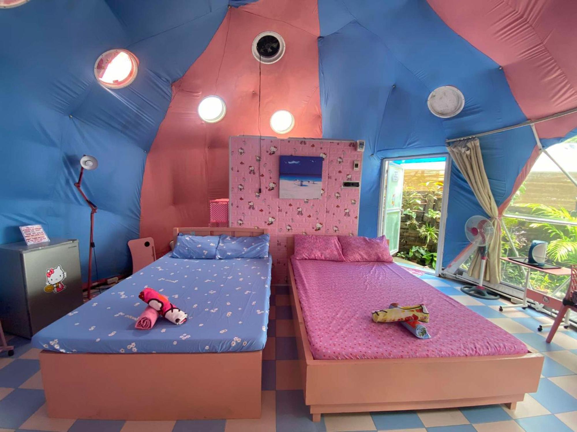 Glamping Dome Dauin Beach Resort Экстерьер фото