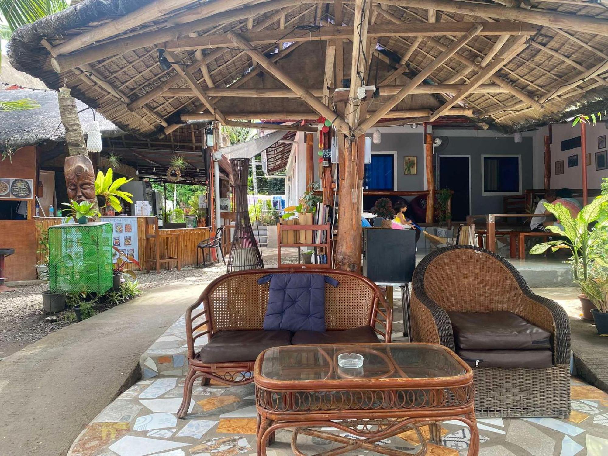 Glamping Dome Dauin Beach Resort Экстерьер фото